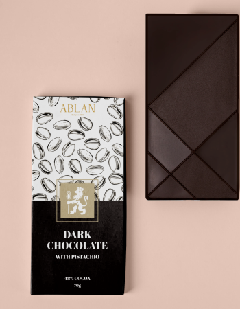 Dark Chocolate Bar with Pistachio